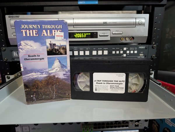 Ex-rental VHS with Blockbuster sticker, 1990 Alps travel doc, Oberammergau Passion Play with classical music (VHS-2026-206)