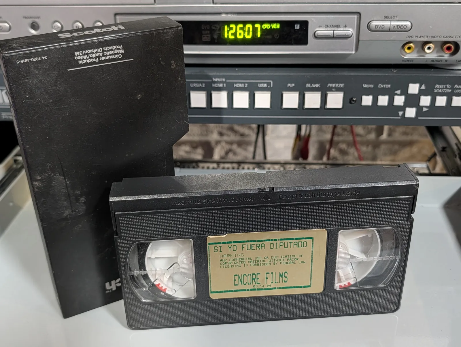 VHS-2026-751: Si Yo Fuera Diputado: Encore Films VHS, physical VHS tape in the 90s Craig archive.