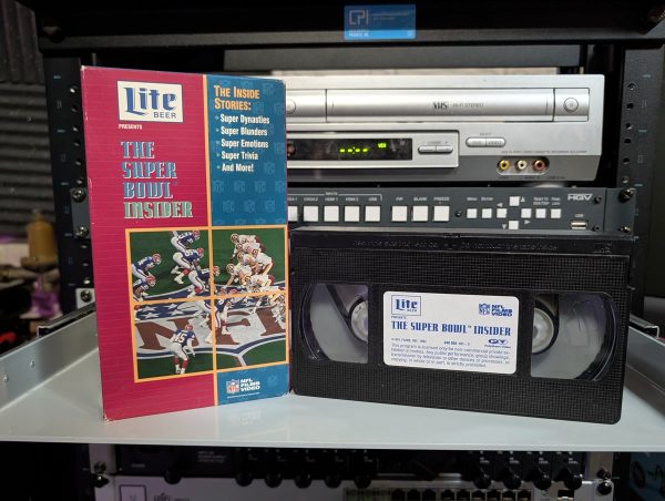 VHS-2026-281: Polygram Video retail case NFL Films Lite Beer Super Bowl Insider 1990, Joe Montana, Miller Lite