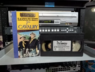 7th Cavalry (1956): GoodTimes VHS: tape photo 1