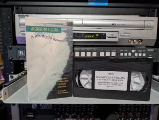 Magnificent Niagara: A Journey to Remember: tape photo 1