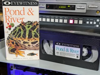 Eyewitness: Pond & River, Narrated by Martin Sheen: tape photo 1