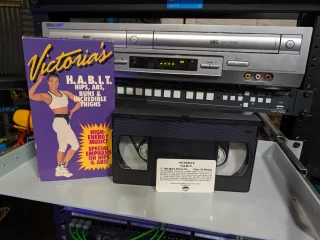Victoria's H.A.B.I.T.: Hips, Abs, Buns & Incredible Thighs (1991): tape photo 1