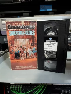 Richard Simmons: Sweatin' to the Oldies: tape photo 1