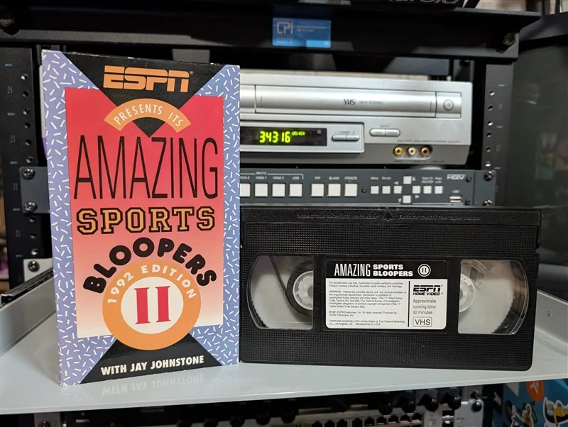 ESPN Amazing Sports Bloopers II (1992 Edition): tape photo 1