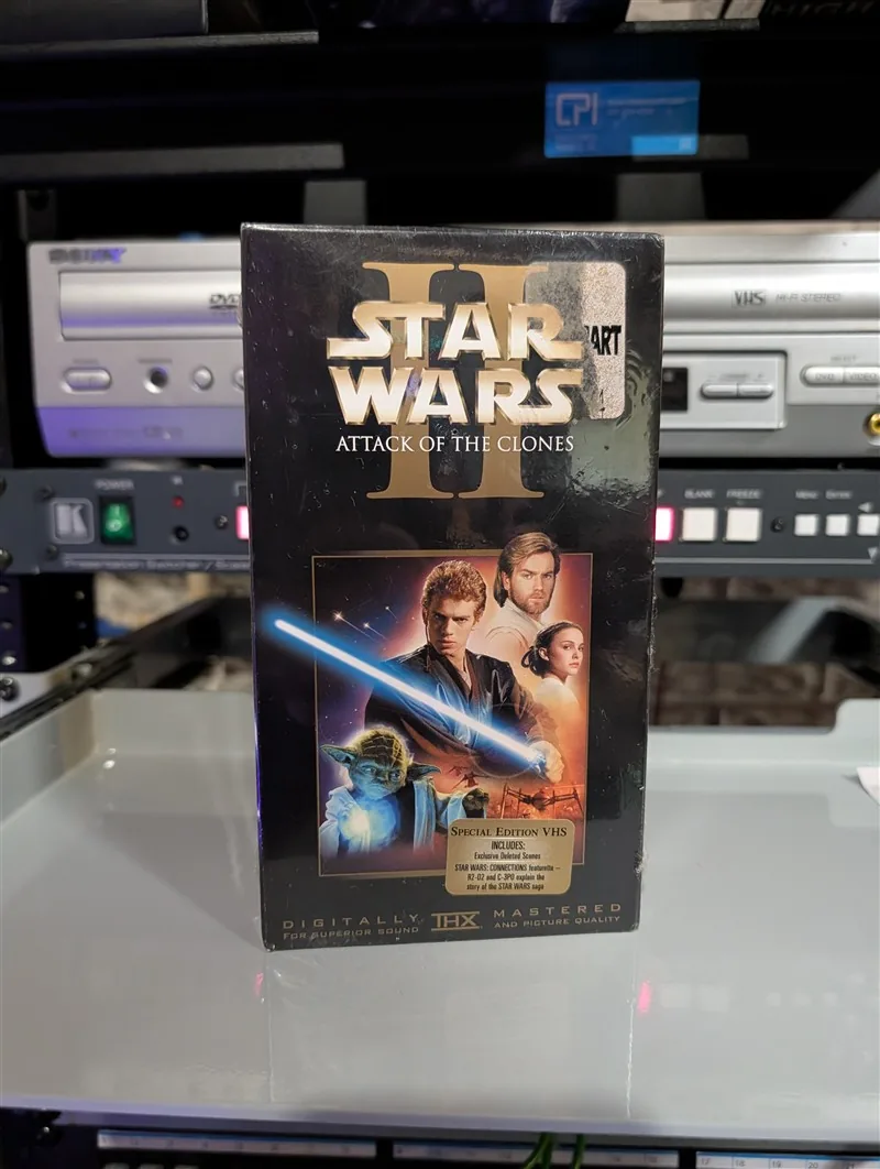 Star Wars Episode II: Attack of the Clones (Special Edition VHS): tape photo 1