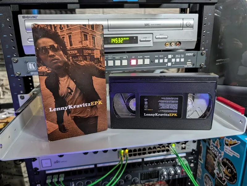 Lenny Kravitz EPK (Electronic Press Kit VHS): tape photo 1
