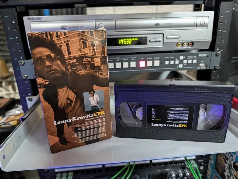 Lenny Kravitz EPK (Electronic Press Kit VHS): tape photo 2