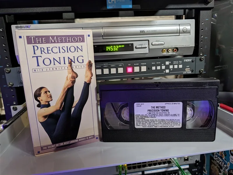 The Method: Precision Toning with Jennifer Kries: tape photo 1