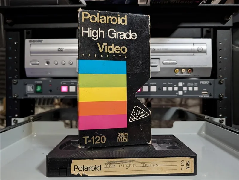 The Mighty Ducks (labeled VHS): tape photo 1