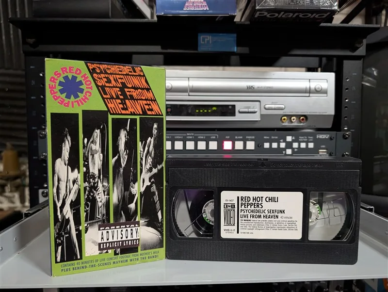 Red Hot Chili Peppers: Psychedelic Sexfunk Live From Heaven: tape photo 1