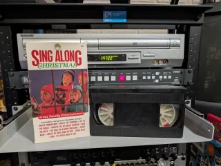 Sing Along Christmas (Parade Videocassette): tape photo 1