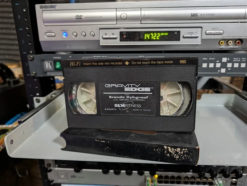 Gravity Edge with Brenda Dykgraaf: tape photo 1