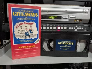 Government Giveaways for Entrepreneurs with Matthew Lesko (1992): tape photo 1
