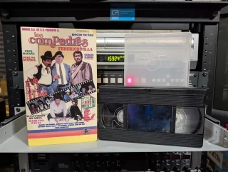 Los Compadres: tape photo 1