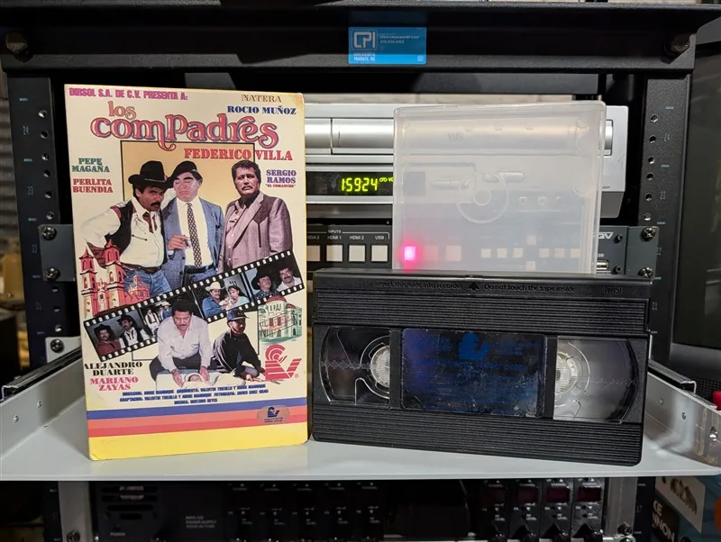 Los Compadres: tape photo 1