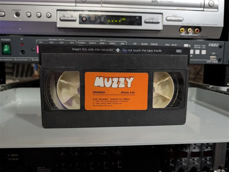 Muzzy: Spanish (Parts 4-6): tape photo 1