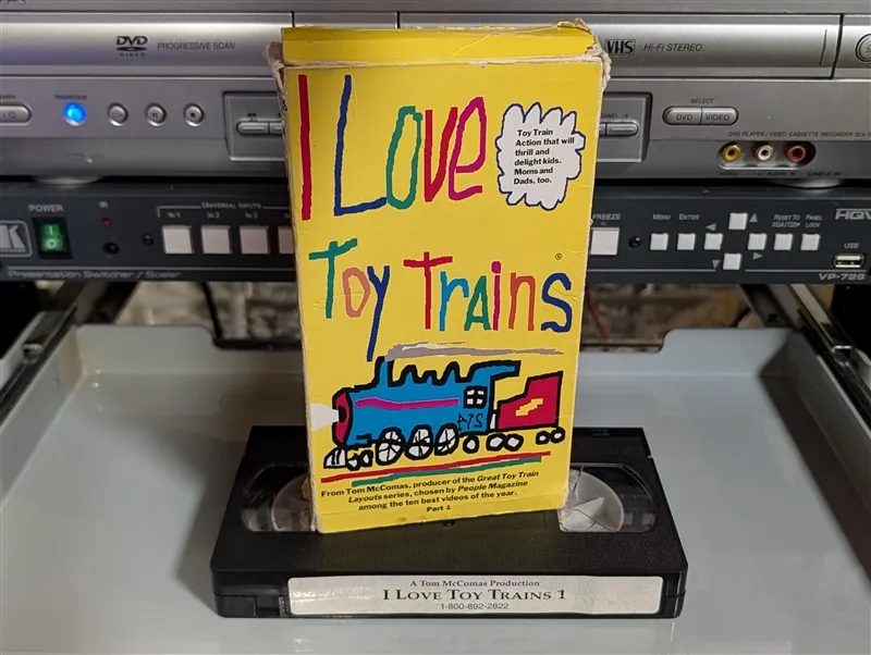 I Love Toy Trains 1: tape photo 1