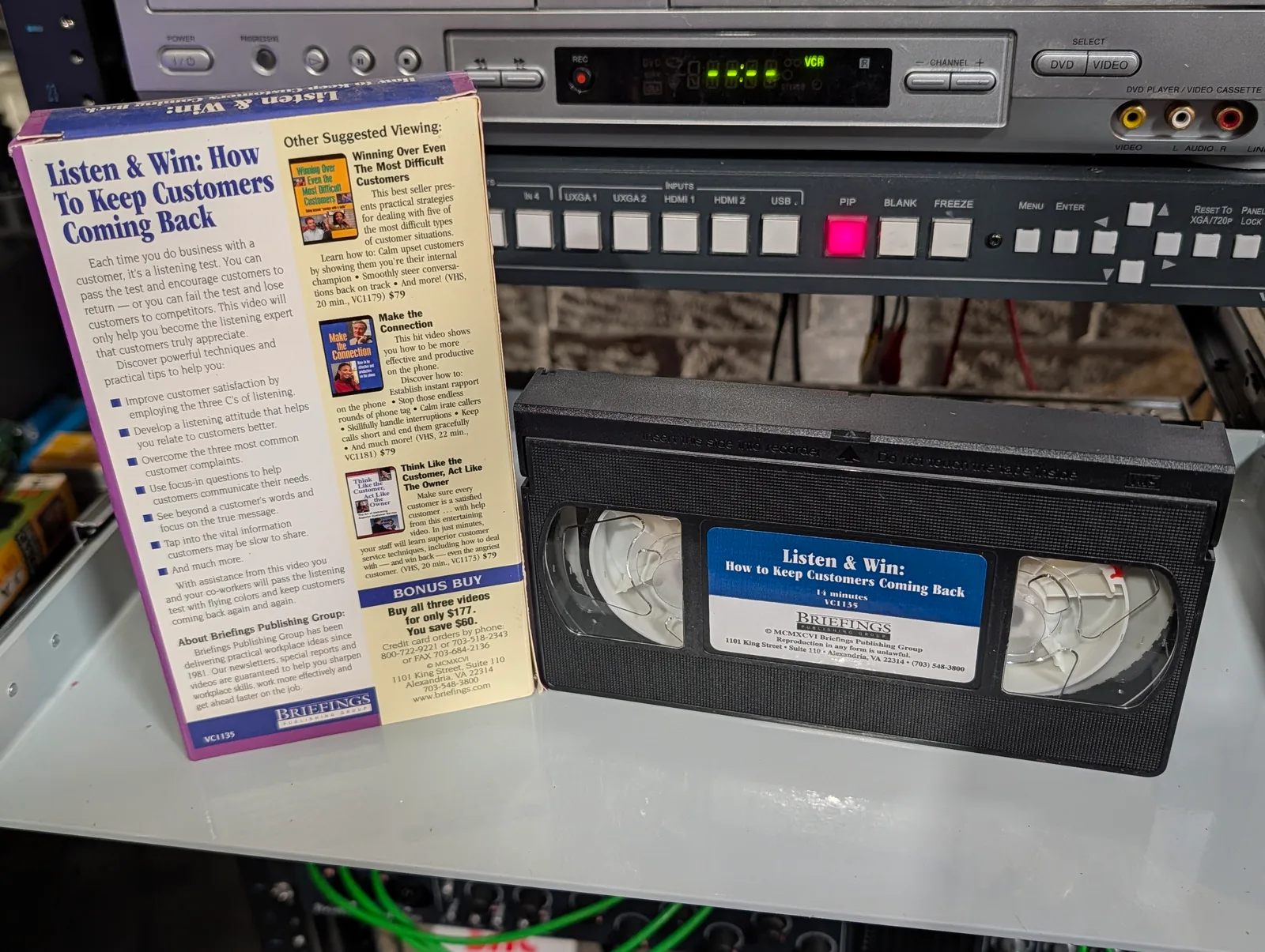 Listen & Win: How to Keep Customers Coming Back (1996): tape photo 2